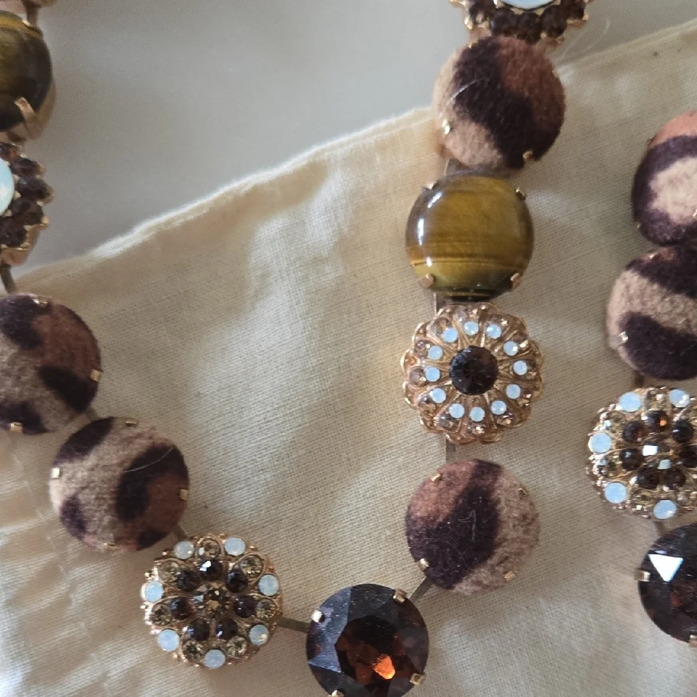 Elegant Brown and Gold Beaded Bracelet and Necklace Set.  Marianna - Picture 3 of 4